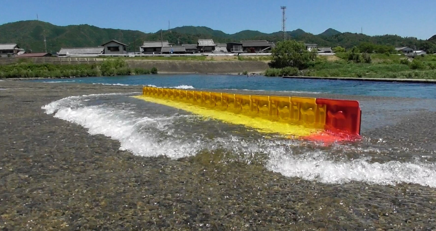 コンパクト止水板「みずからまもる君」のご紹介｜ピックアップ｜長野